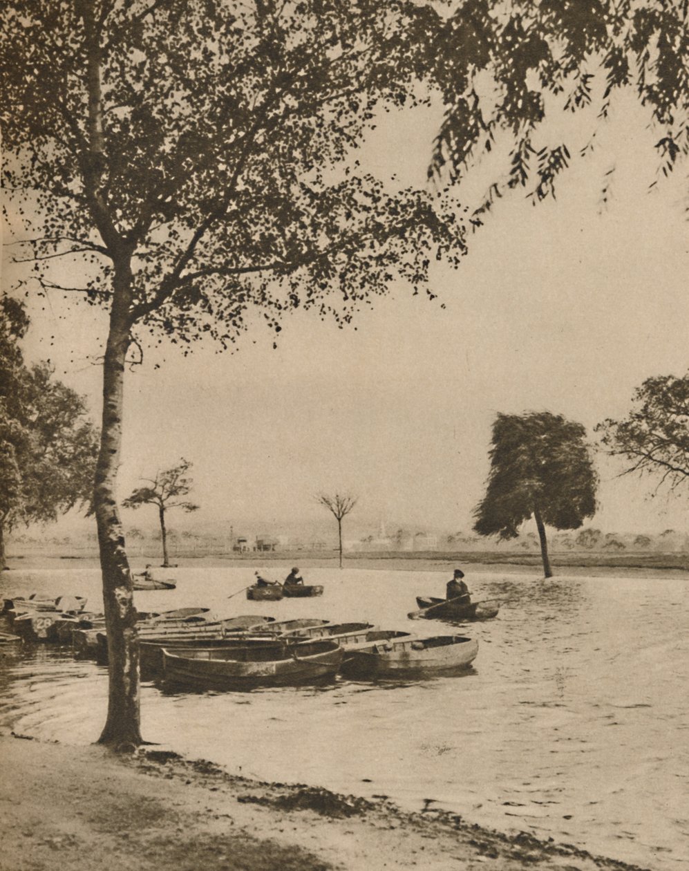 布莱克希思（Blackheath），大伦敦历史最悠久的景点，约建于1935年。 作者 唐纳德·麦克利什