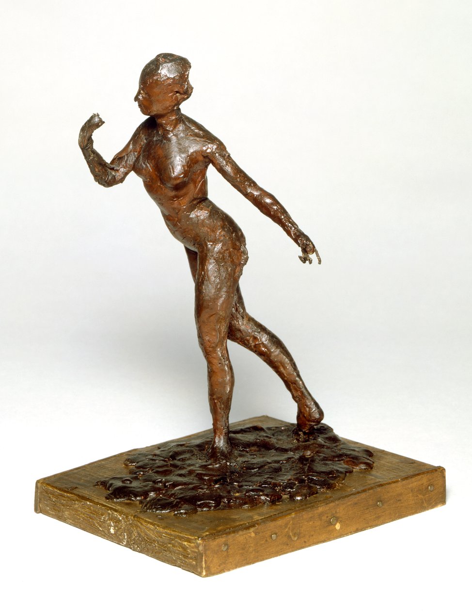 舞者鞠躬，c.1895（红蜡） 作者 埃德加·德加