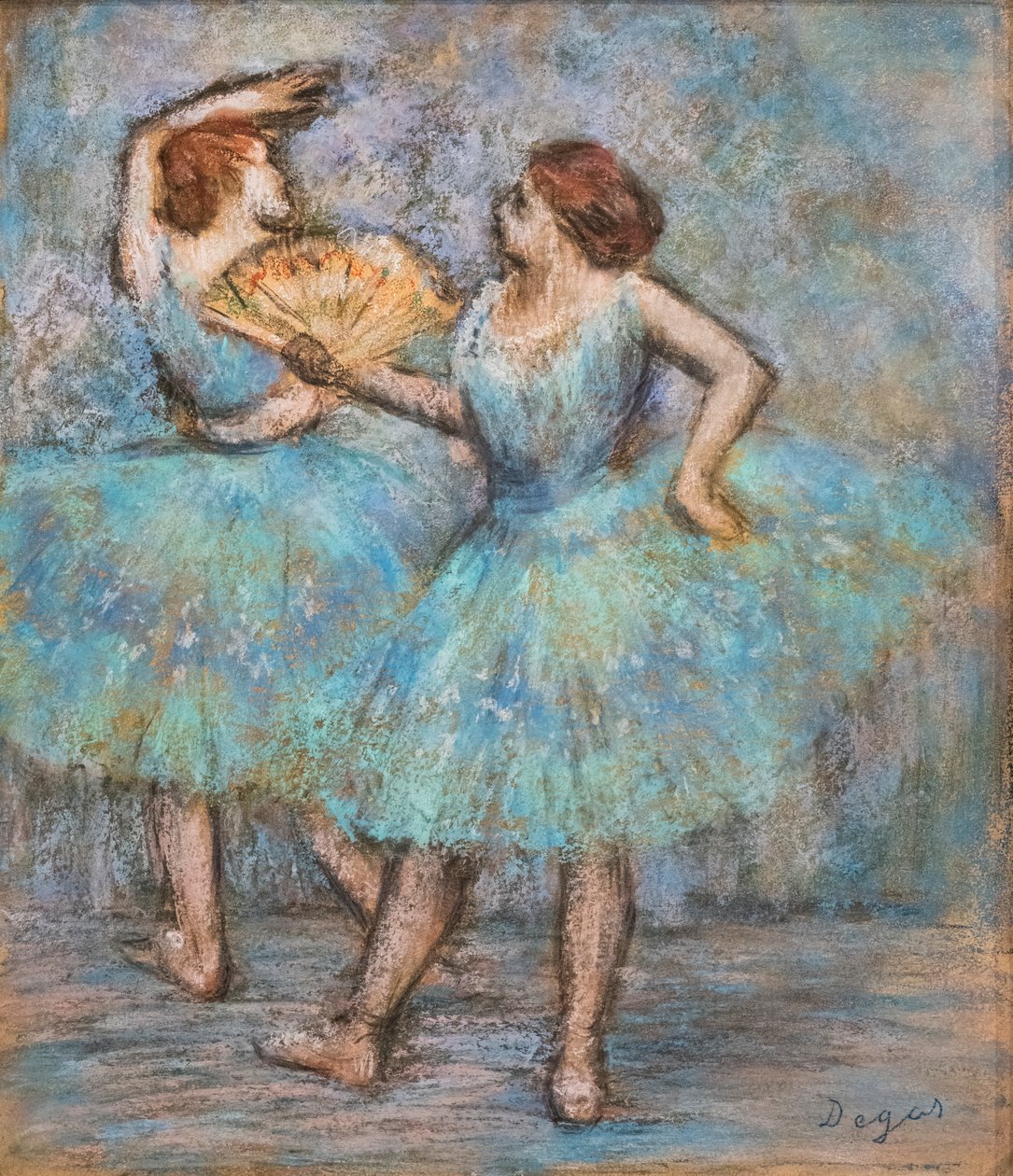 两个舞者。1905年左右。纸板上的粉笔画。 作者 埃德加·德加