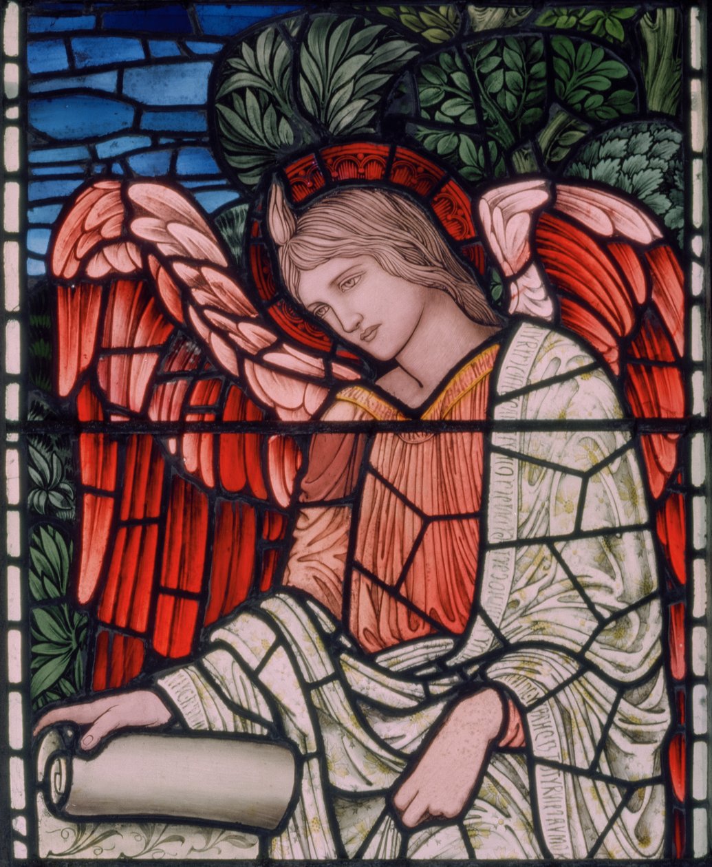 Birmingham，Acocks Green，St Mary The Virgin，Morris＆Co.，Edward Burne-Jones，John Henry Dearle（1859-1932），Angel with Scroll，detail，1895 作者 爱德华·科利和迪尔·伯恩·琼斯