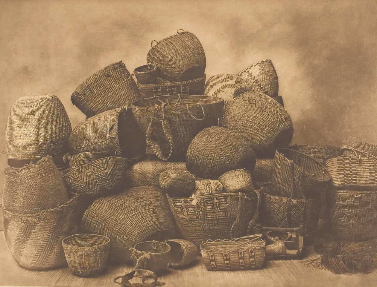 普吉特海湾的篮子，1912年。 作者 爱德华警长柯蒂斯