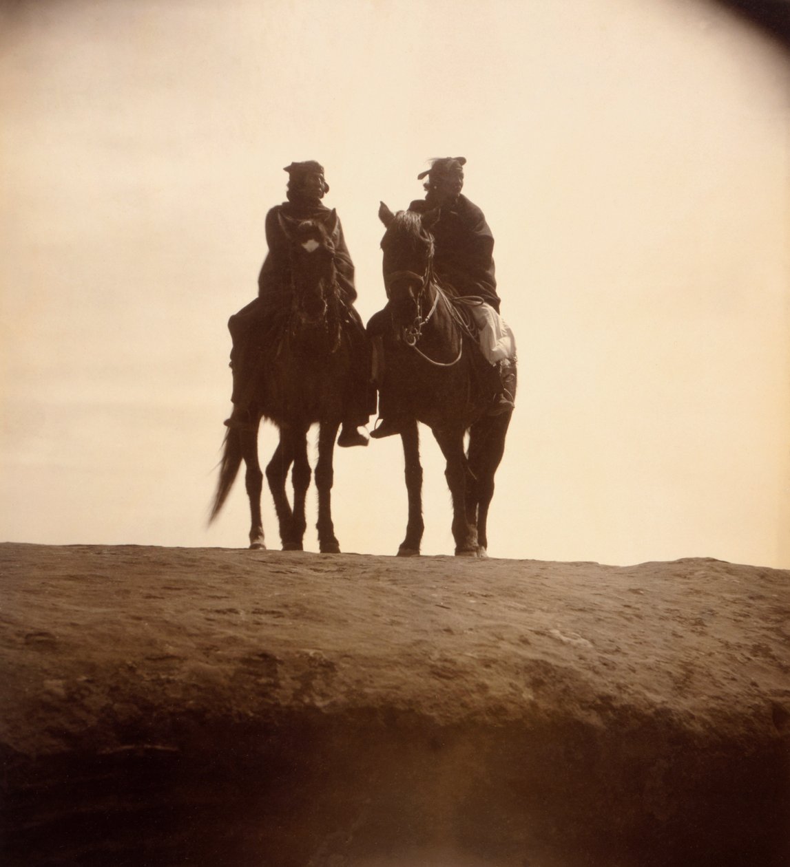 爱德华·S·柯蒂斯 (Edward S. Curtis) 的《展望》，c.1904（色调银色印刷） 作者 爱德华警长柯蒂斯