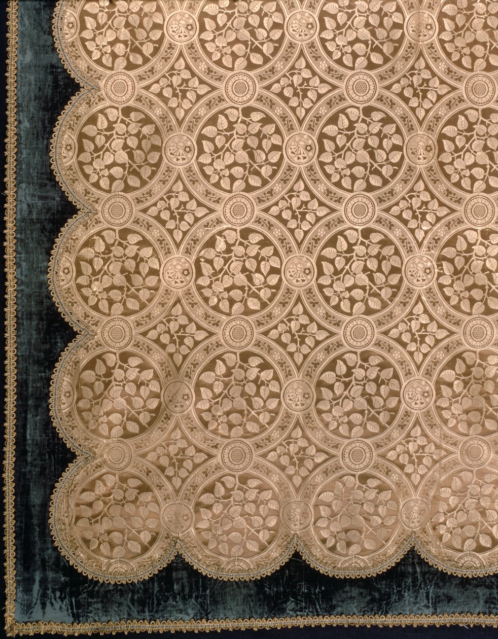 由Warner＆Ramin制造的大型Syringa，于1875年设计（丝绸锦缎） 作者 爱德华·威廉·戈德温