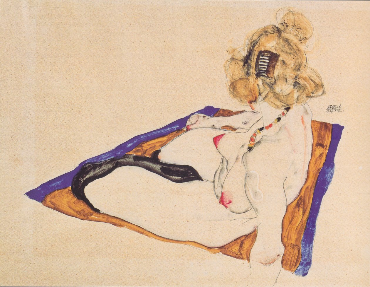 白肤金发的裸体模特儿坐棕色布料 作者 埃贡·席勒（Egon Schiele）