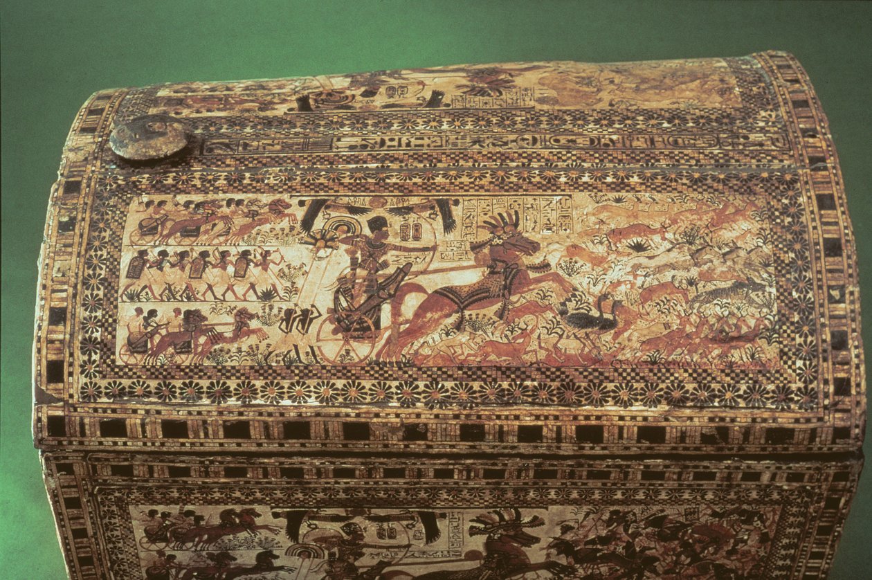 Tutankhamun胸口的细节，新的王国，c.1340 BC绘了木头 作者 埃及第十八王朝