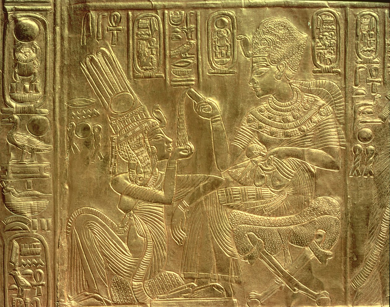 金色神社的细节，Tutankhamuns Treasure（木材覆盖着一层石膏，覆盖着金板） 作者 埃及第十八王朝