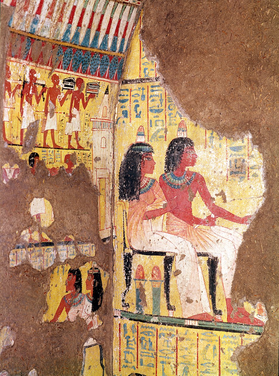 画家Maie和他的妻子从他们的坟墓里坐下来，在新王国博物馆重建（画石灰石） 作者 埃及第十八王朝
