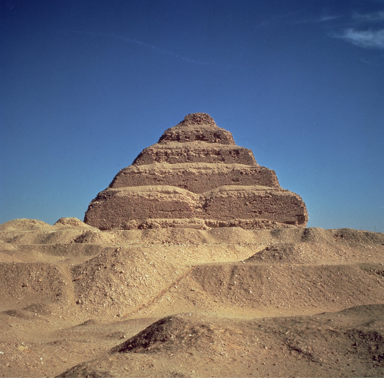 国王Djoser阶梯金字塔，c.2630-2611 BC 作者 埃及第三王朝