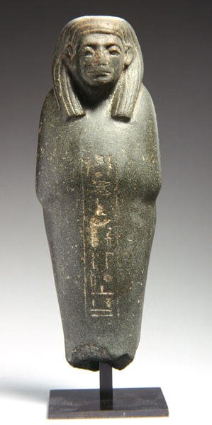 祭司Ra-s-hetep-ib的Ushabti像，中王国，约公元前1950年（灰岩）。 作者 埃及第十二王朝