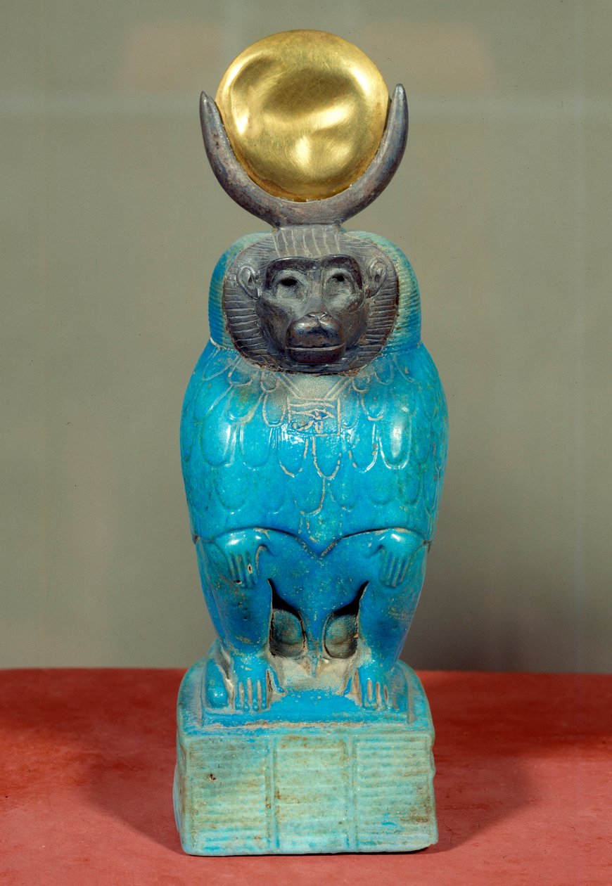 古埃及艺术。狒狒中的托特神像。托勒密时期（公元前332-30年）。银（金属），辉石，金，雕塑。出自埃及赫尔莫波利斯。高度：0.150米。 作者 埃及托勒密时期