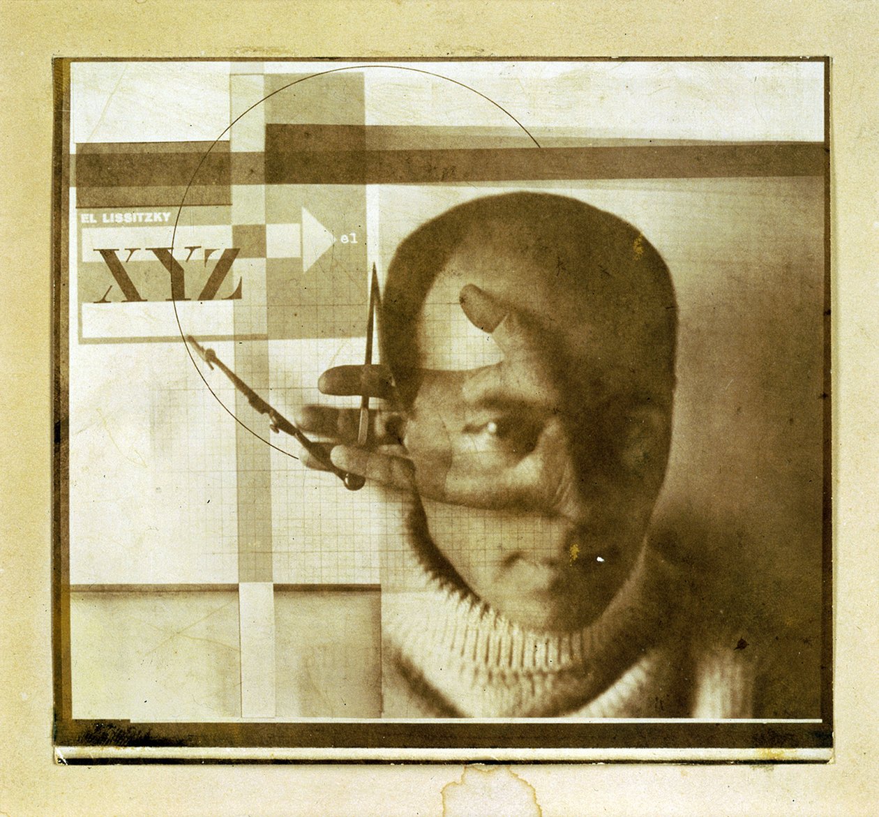 The Constructor (Selfportrait) - photographie de Lazar Lissitskij dit El Lissitzky (Lissitsky ou Lissitski) (1890-1941) - 1924 - Photograph - Van Abbemuseum, Eindhoven 作者 埃利泽马科维奇利西茨基
