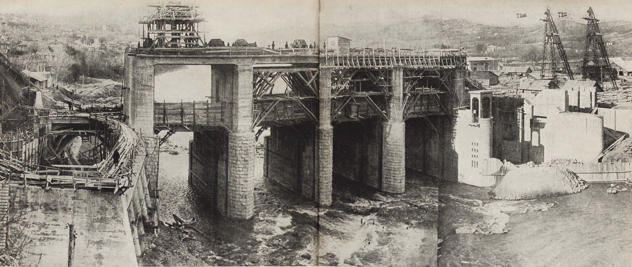 里奥尼水力发电厂。插图来自苏联建立社会主义，1933年。 作者 埃利泽马科维奇利西茨基