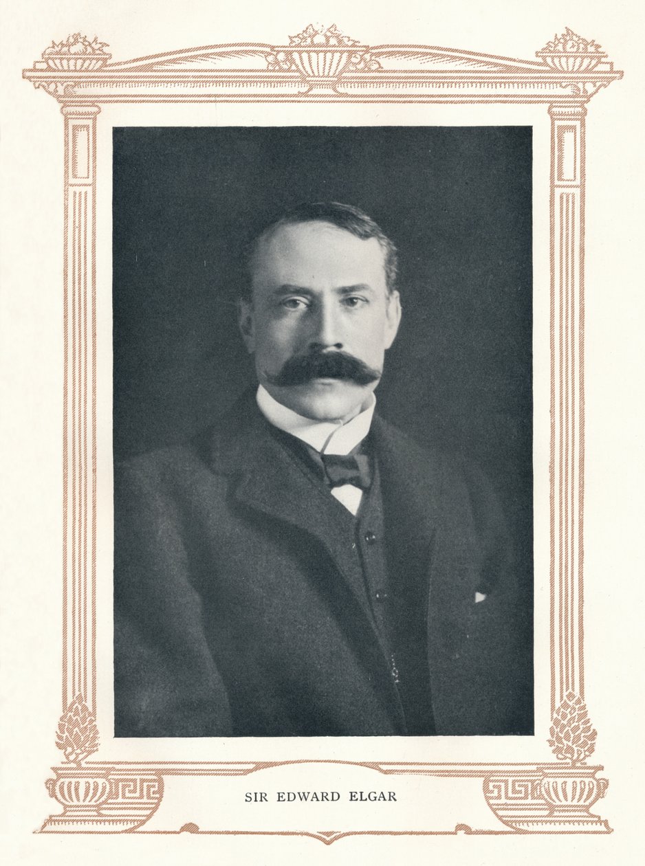 爱德华·埃尔加爵士（Edward Elgar），1895年。 作者 埃利奥特和弗莱