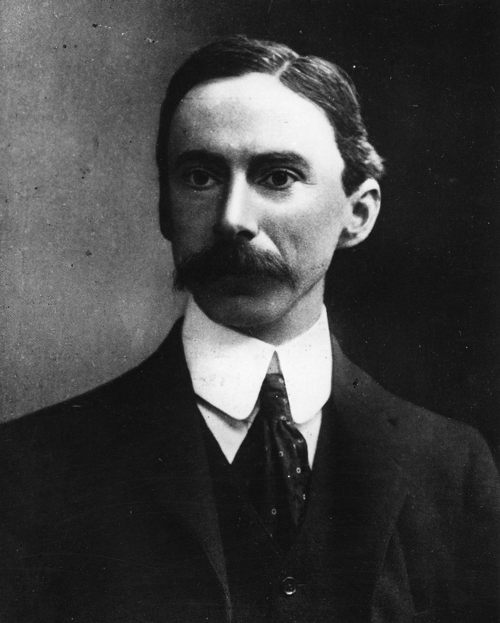 Bertrand Russell，在1907年的补选中担任温布尔登的候选人 作者 英国摄影师