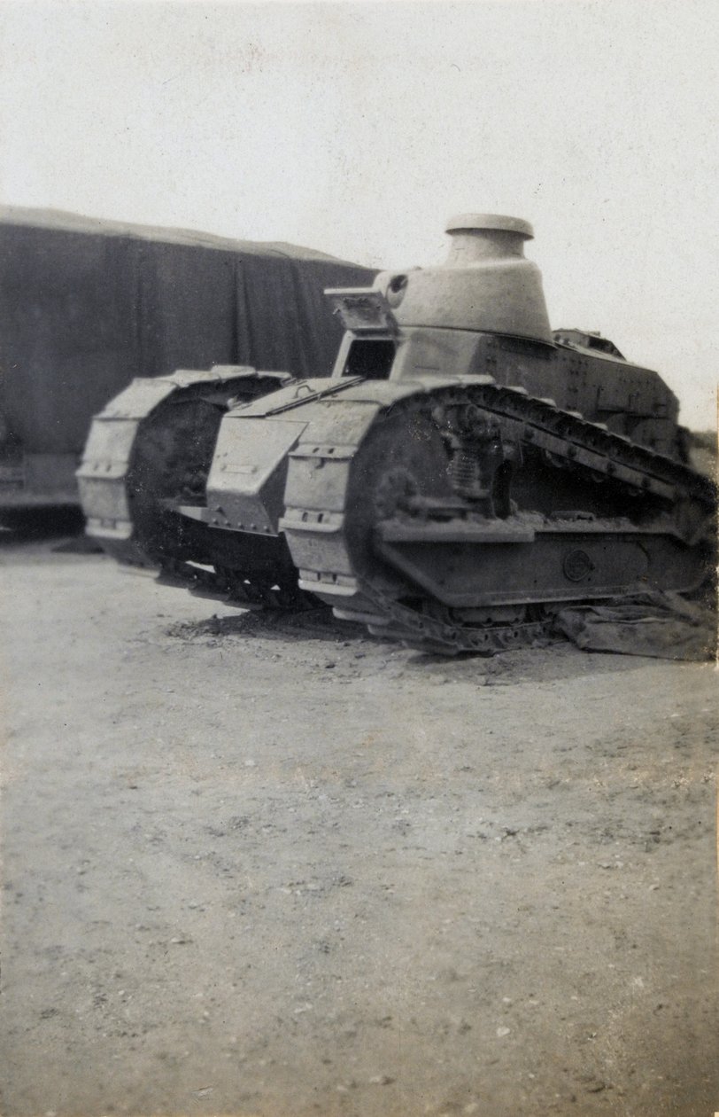 法国雷诺FT17坦克在Lulworth范围内的战斗练习，1919年 作者 英国摄影师