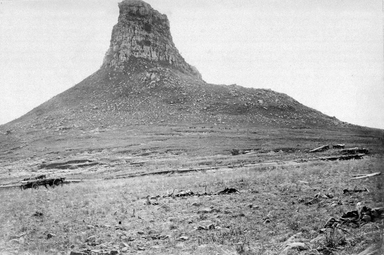 Isandlwana山，1879年 作者 英国摄影师