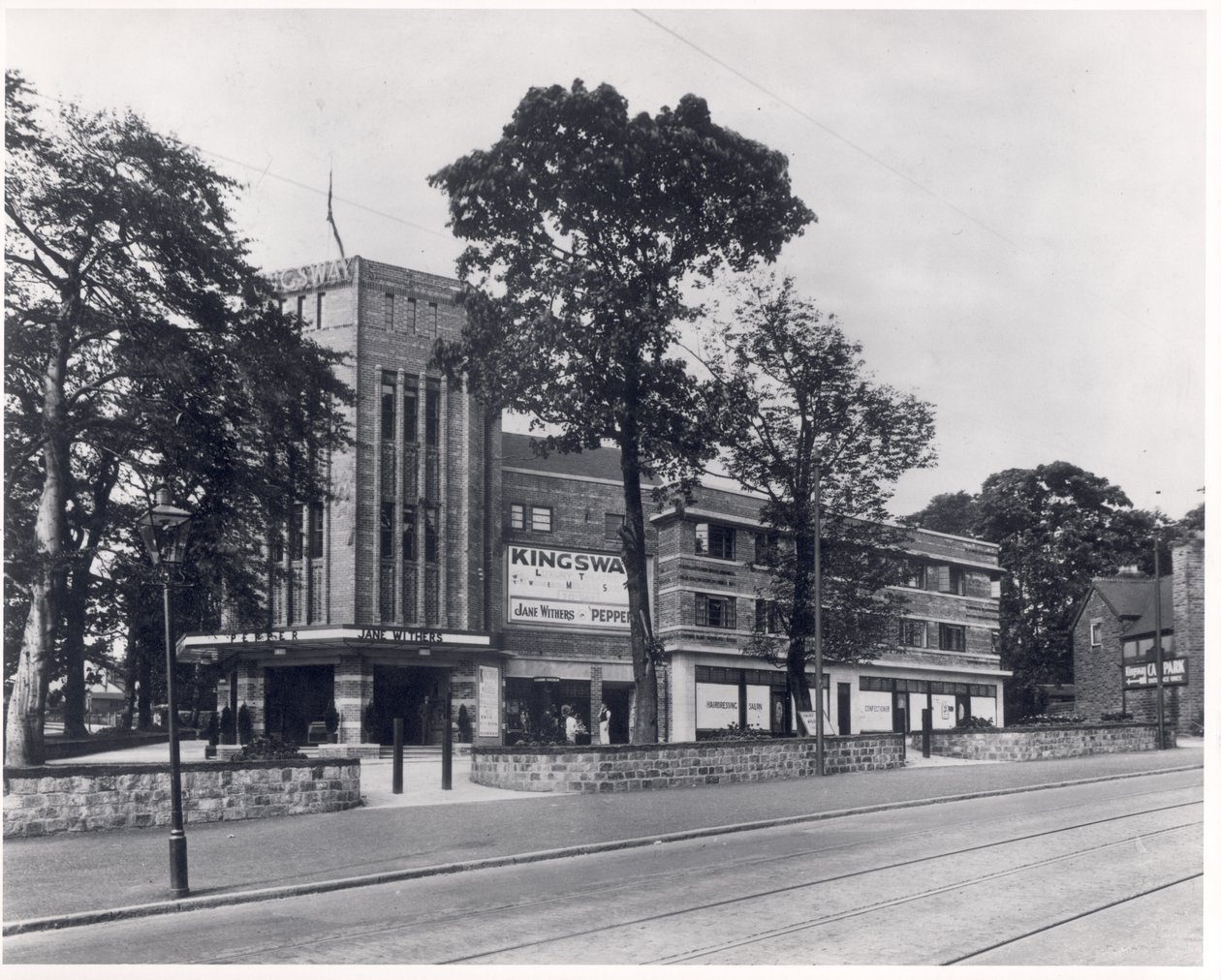 Kingsway Cinema，Harrogate Road，Leeds，1937年8月24日 作者 英国摄影师