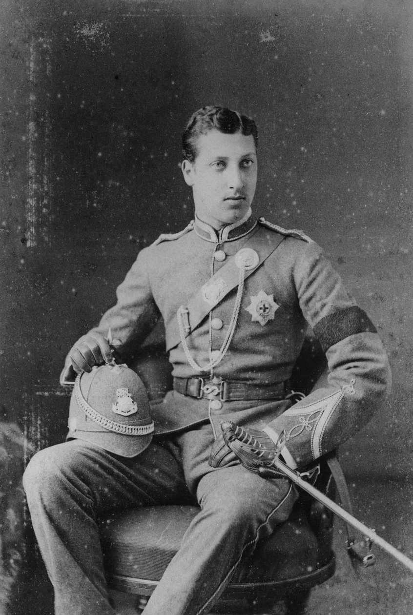 阿尔伯特维克多王子，克拉伦斯公爵和埃文代尔公爵，1885年 作者 英国摄影师