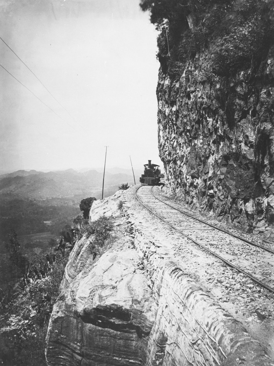 Sensation Rock，斯里兰卡，1860年代至90年代 作者 英国摄影师