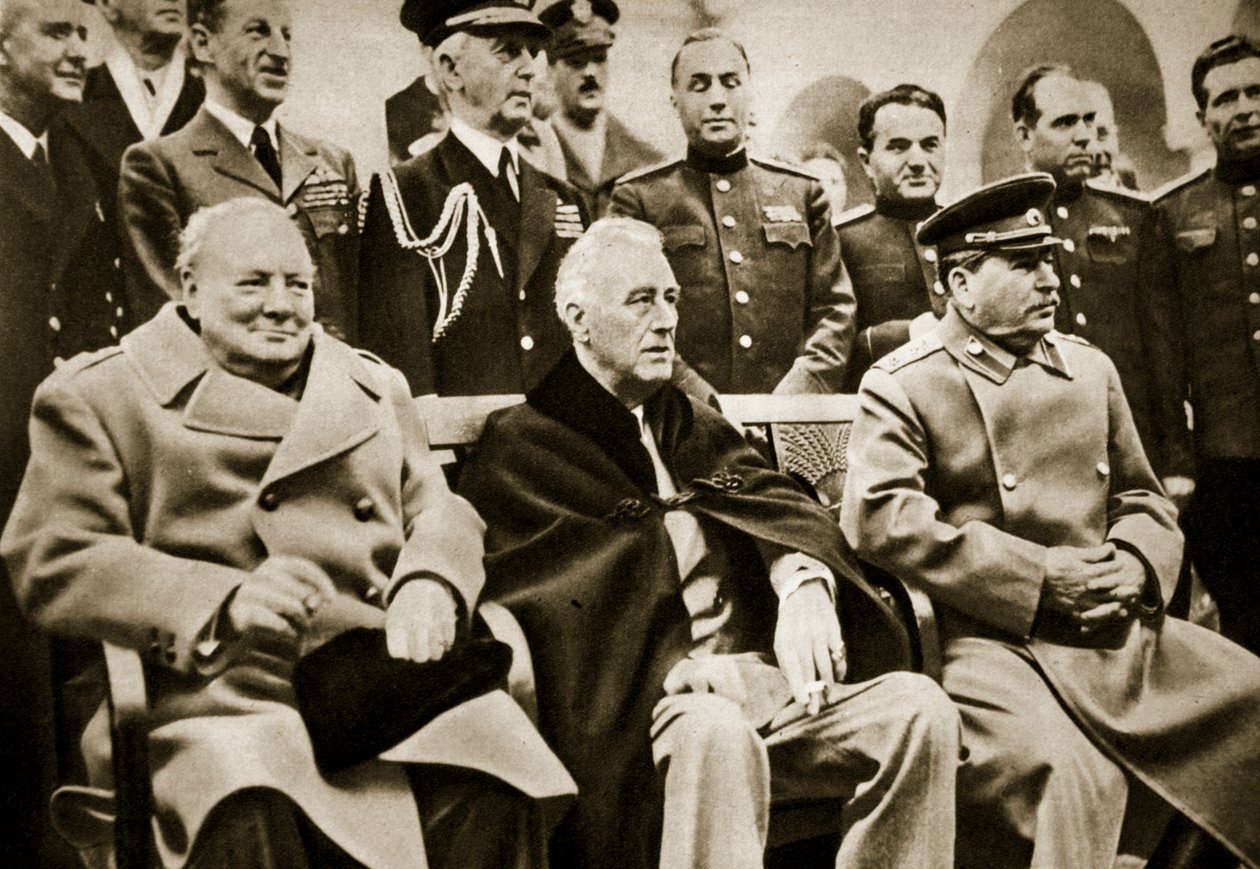 雅尔塔会议的三巨头。 1945年2月，丘吉尔总理，罗斯福总统和斯大林将军 作者 英国摄影师