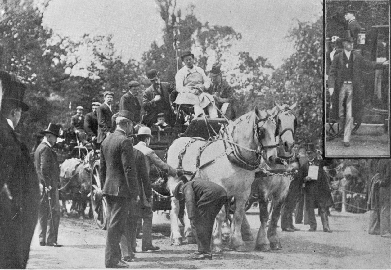 购物车 - 马游行，国王的插图，1901年6月1日 作者 英国摄影师