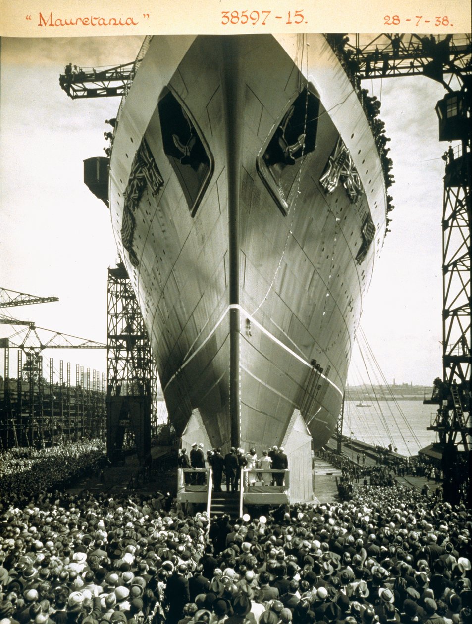 1938年7月28日发射了RMS Mauretania 作者 英国摄影师