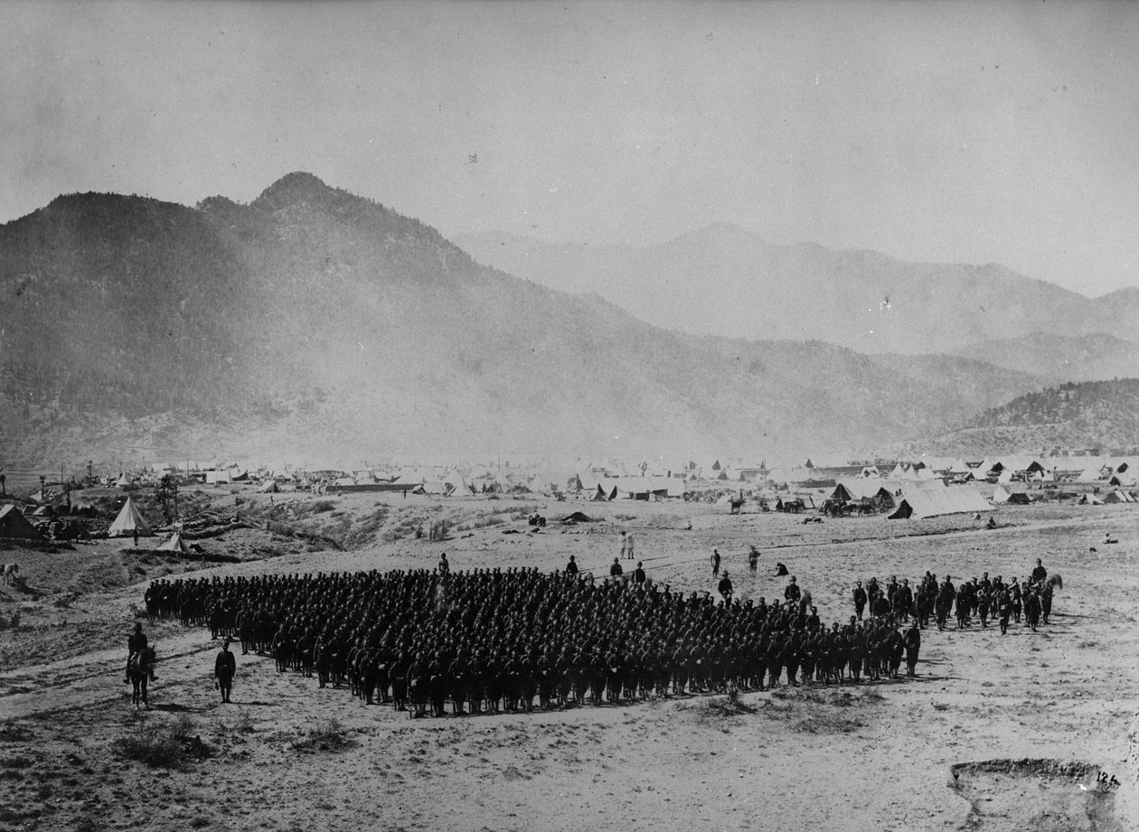 部队在第二次英国 - 阿富汗战争期间形成，1878年至1880年 作者 英国摄影师