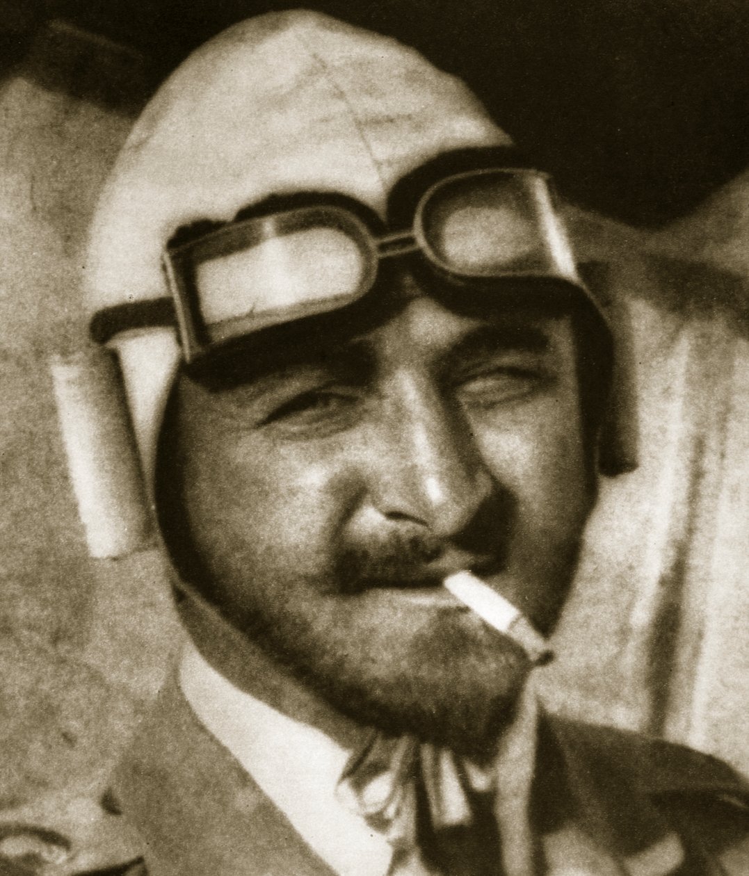 航空服务的勇敢老兵（照相凹版） 作者 英国摄影师