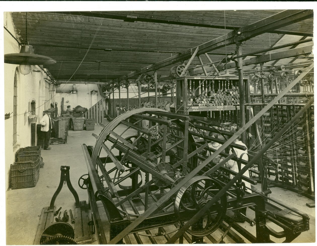 Warping room，Long Meadow mill，1923 作者 英国摄影师