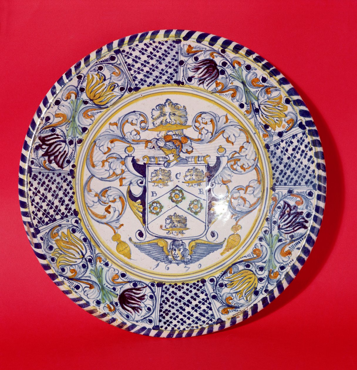 织布工公司的充电器轴承纹章，1670（陶瓷） 作者 英语学校