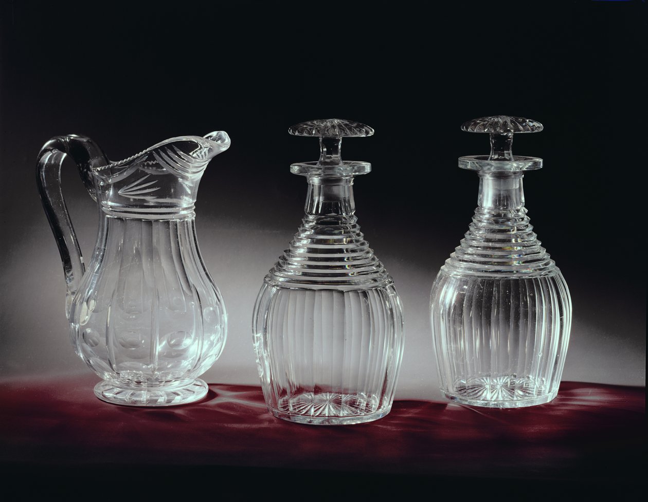 切割玻璃滗水器和水壶，c.1840 作者 英语学校