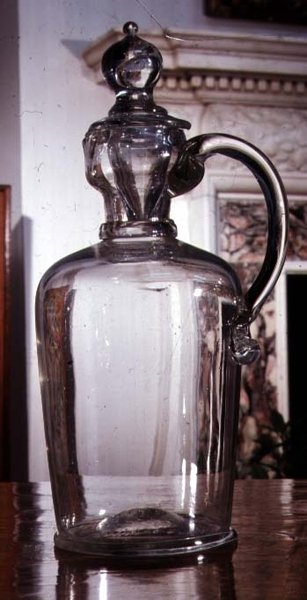 Decanter水壶，Ravenscroft，c.1680（玻璃） 作者 英语学校