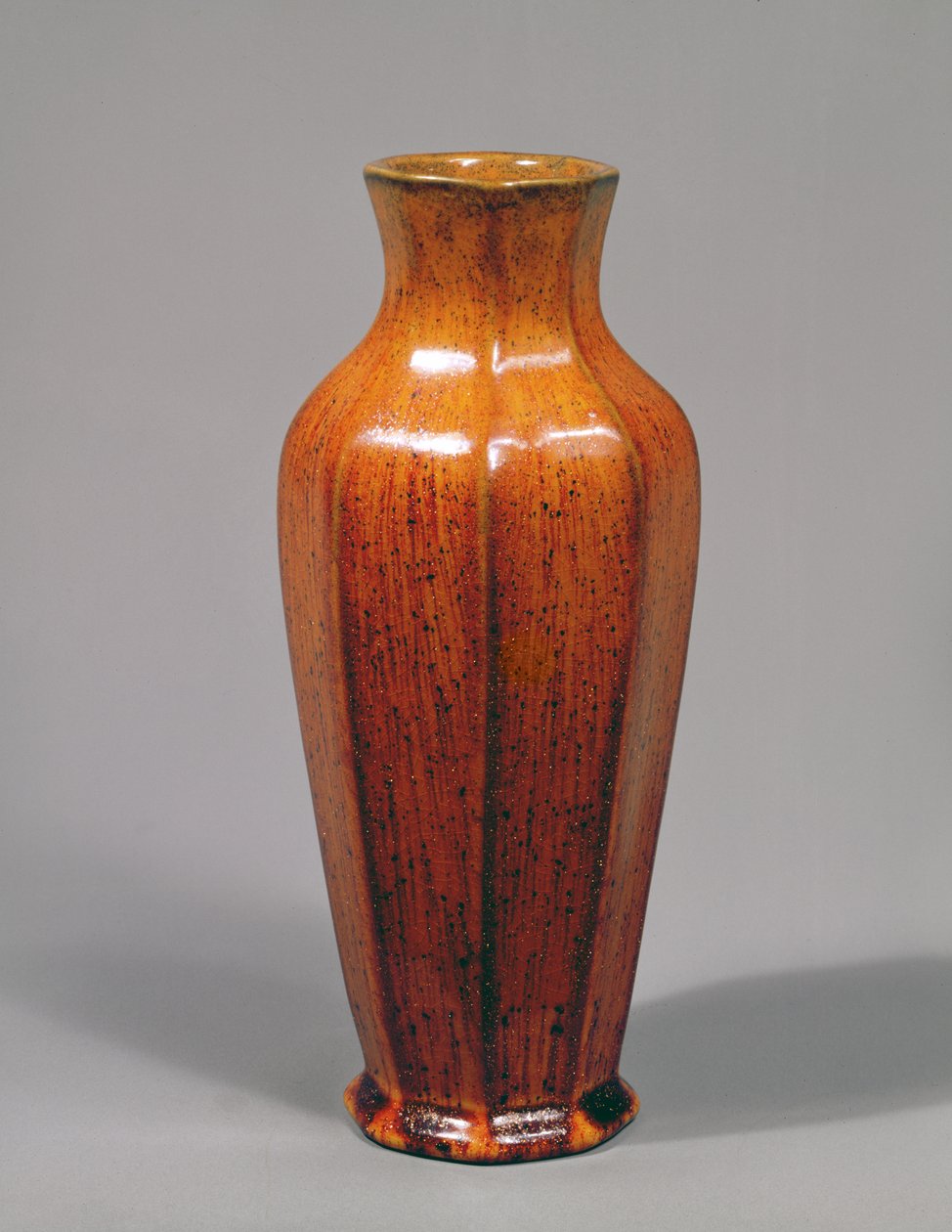皮尔金顿花瓶（釉面陶器） 作者 英语学校