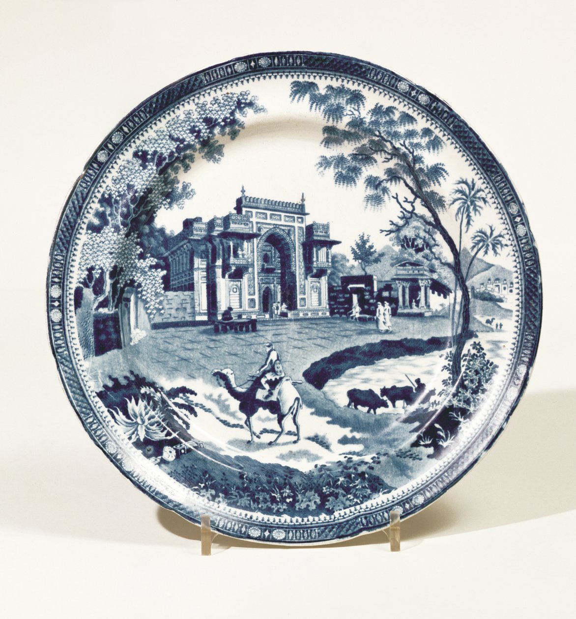 Spode蓝白色板，c.1815（陶器） 作者 英语学校