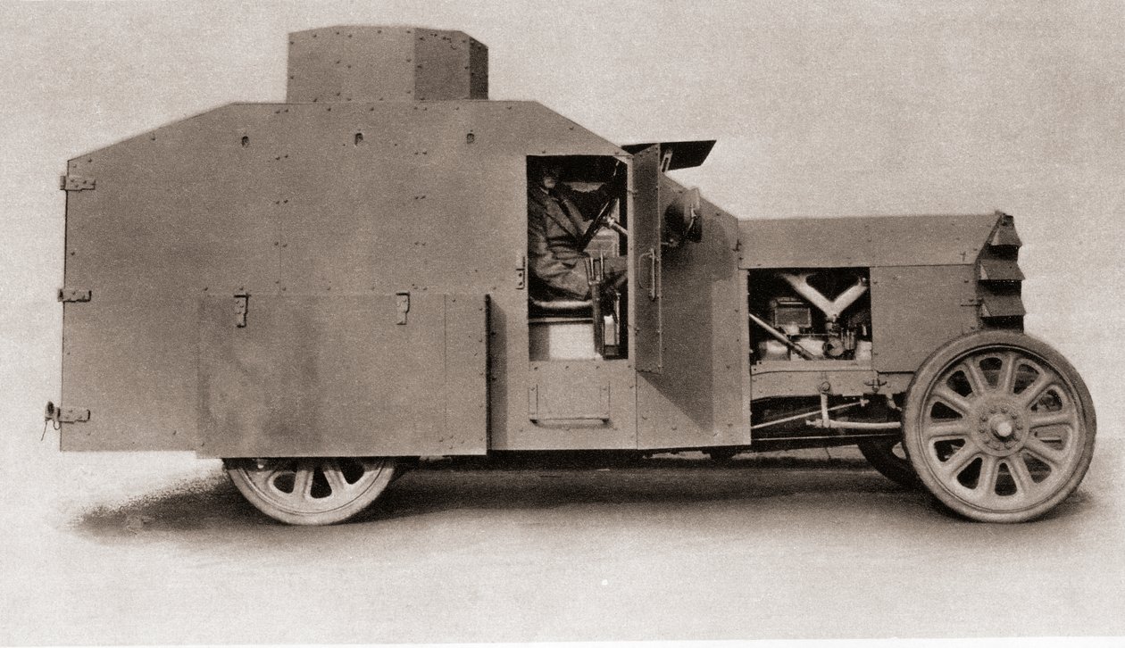 第一次世界大战期间的英国装甲车，来自1915年的画报战争新闻 作者 英国摄影师