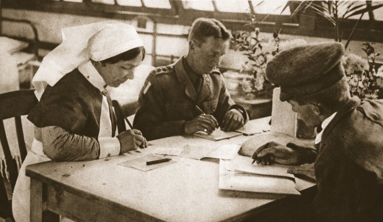 澳大利亚人和征兵：如何在伦敦一家医院进行投票，1916年10月25日“插图战争新闻”插图（sepia photo） 作者 英国摄影师