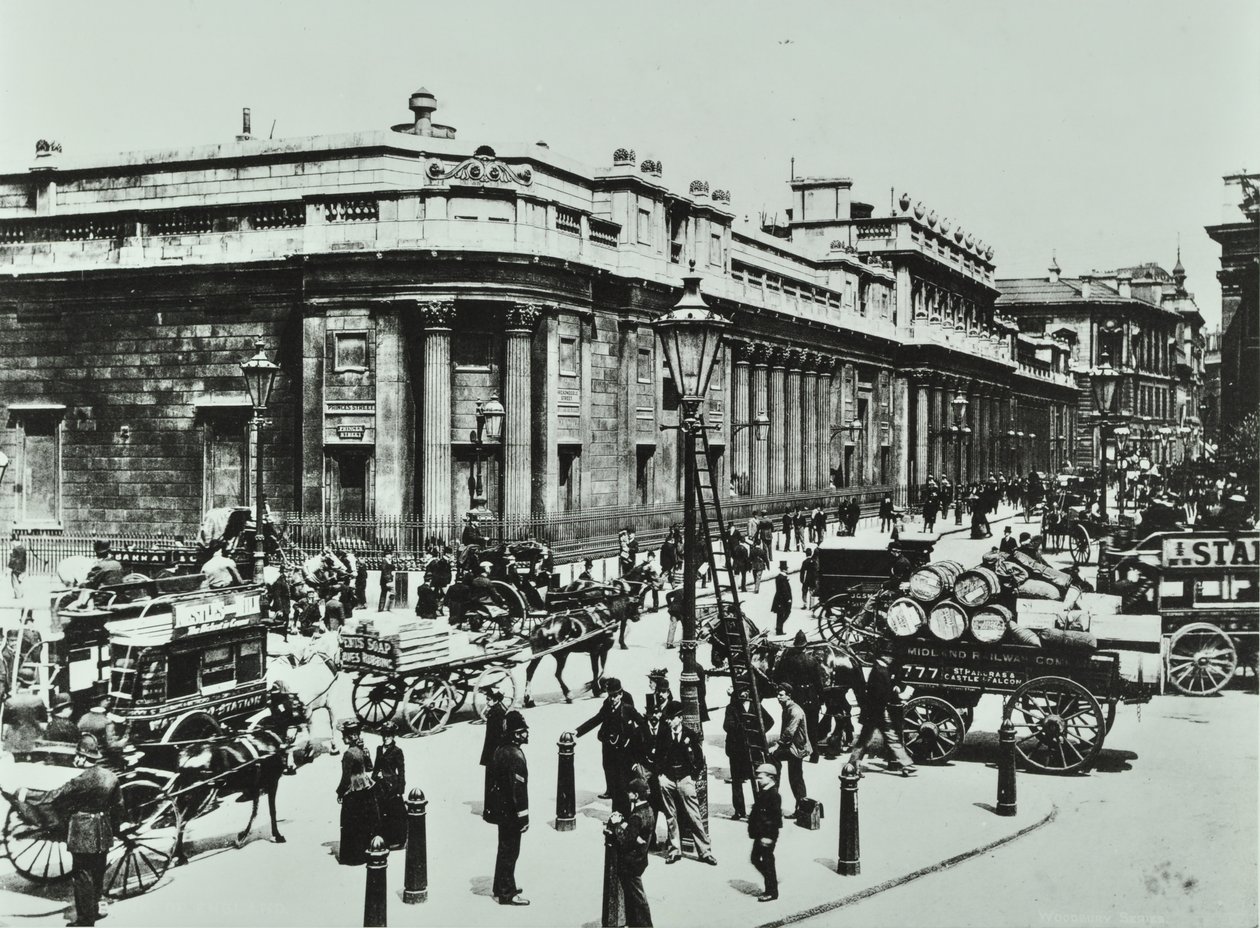 英格兰银行，Threadneedle街，伦敦金融城，1890年 作者 英国摄影师