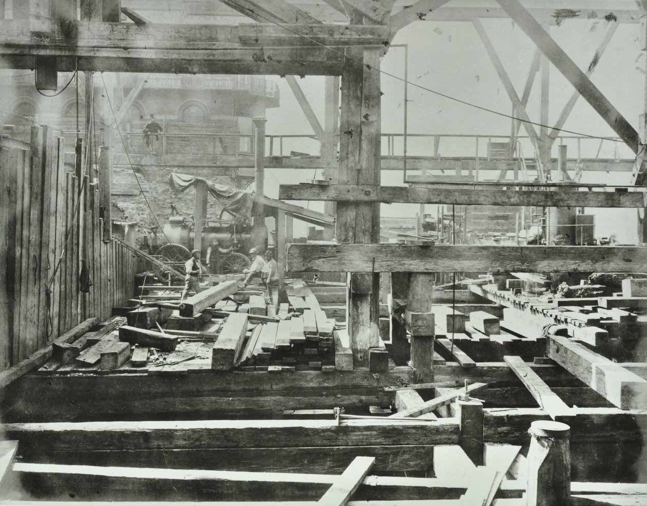 Blackfriars Bridge：建筑工程正在进行中，1869年 作者 英国摄影师