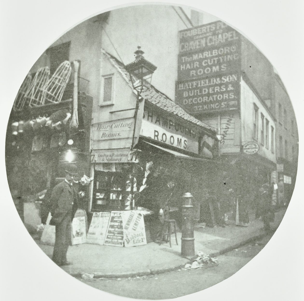Fouberts Place，Westminster LB：1890年由Kingly Street拍摄 作者 英国摄影师