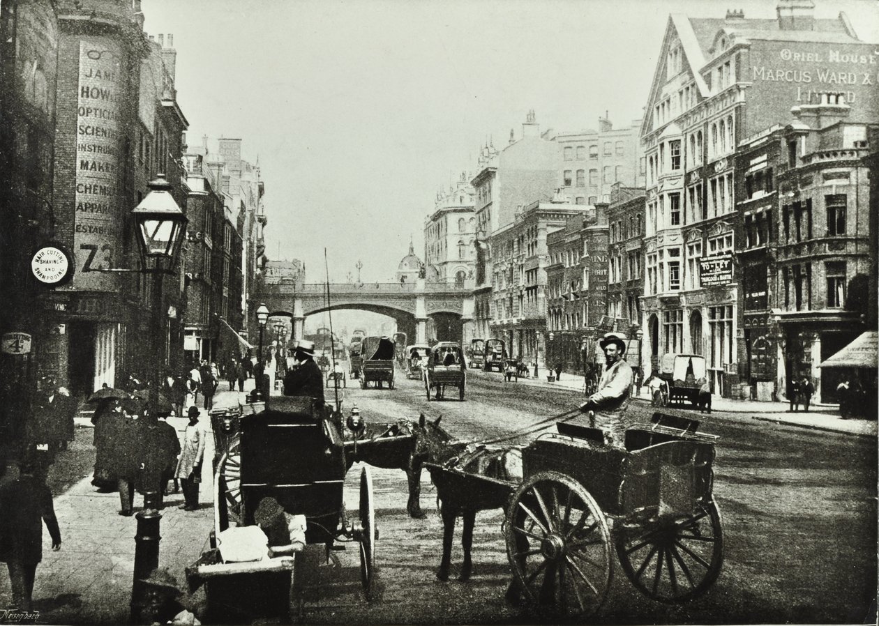 Holborn高架桥，Farringdon街，向北看，伦敦金融城，1890年 作者 英国摄影师