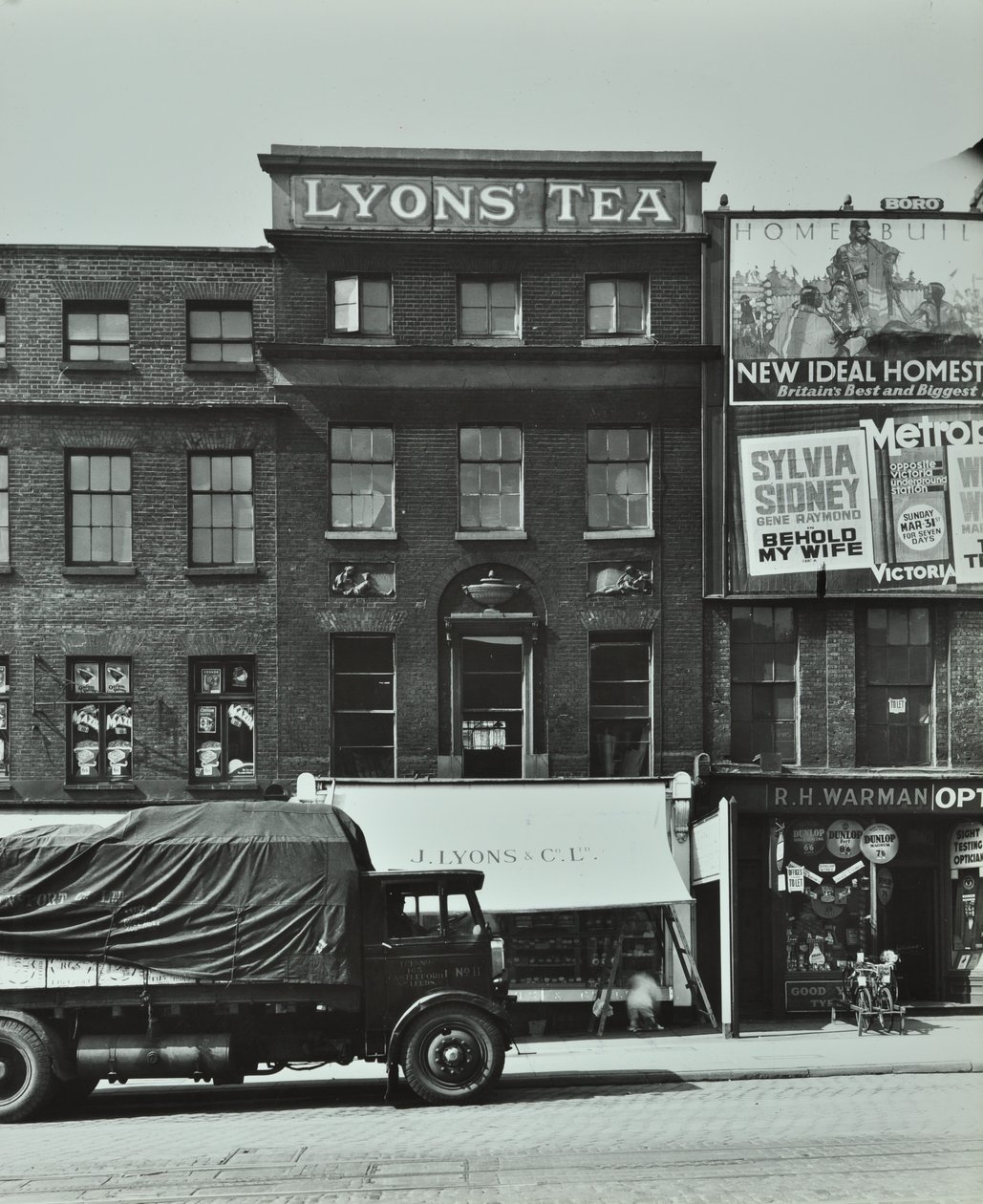 Lyons Coffee House，7 Blackfriars Road，1935 作者 英国摄影师