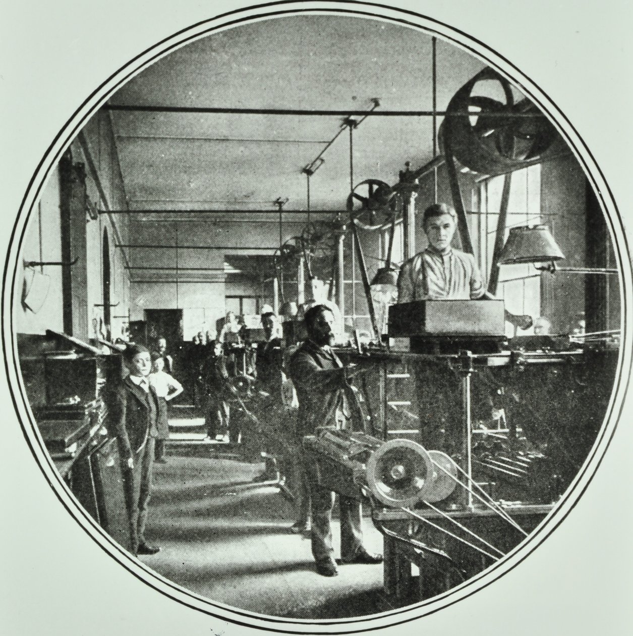 印刷部门，英格兰银行，Threadneedle街，伦敦金融城，1890年 作者 英国摄影师