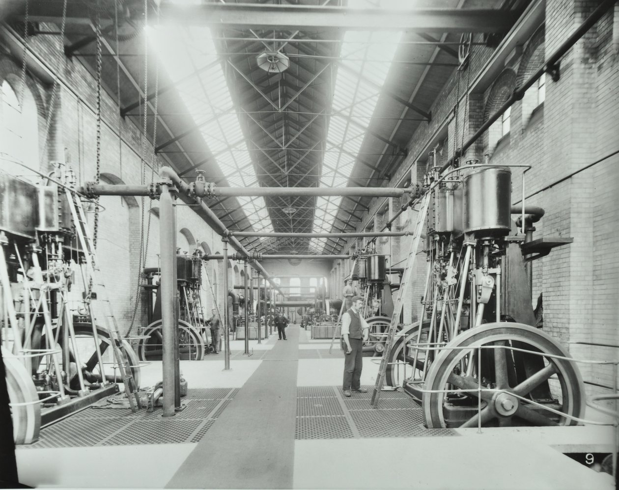 Southern Outfall Sewer，Crossness：发动机室内部，1894年 作者 英国摄影师