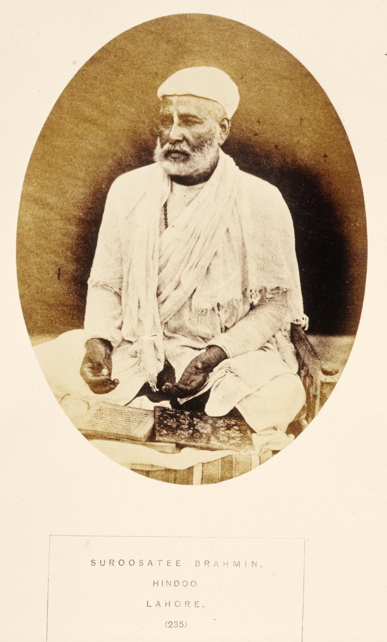 Suroosatee Brahmin，Hindoo，Lahore，来自印度人民，J. Forbes Watson，1868年出版（蛋白印刷品） 作者 英国摄影师