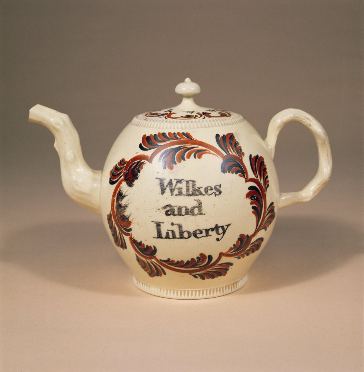Creamware茶壶，Cockpit Hill，Derby，c.1763（陶瓷） 作者 英语学校