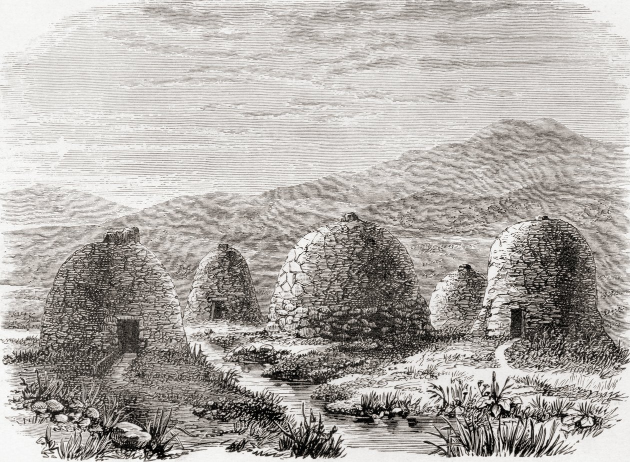 1859年在外赫布里底群岛的刘易斯岛上的Uig居住的小屋，来自1886年出版的Samuel G. Green的“用笔和铅笔绘制的苏格兰图片” 作者 英语学校