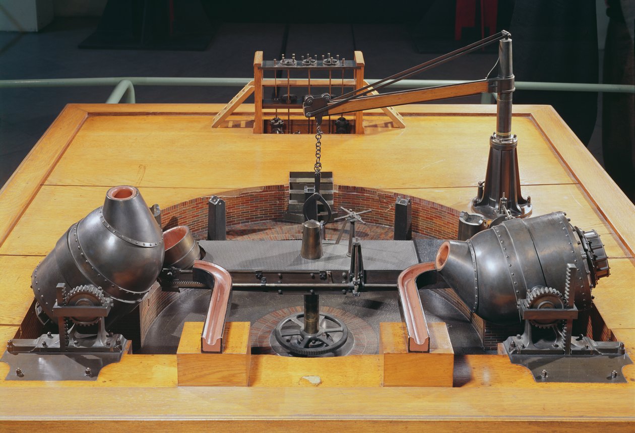 1855年Henry Bessemer（1813-98）发明的转换器模型 作者 英语学校