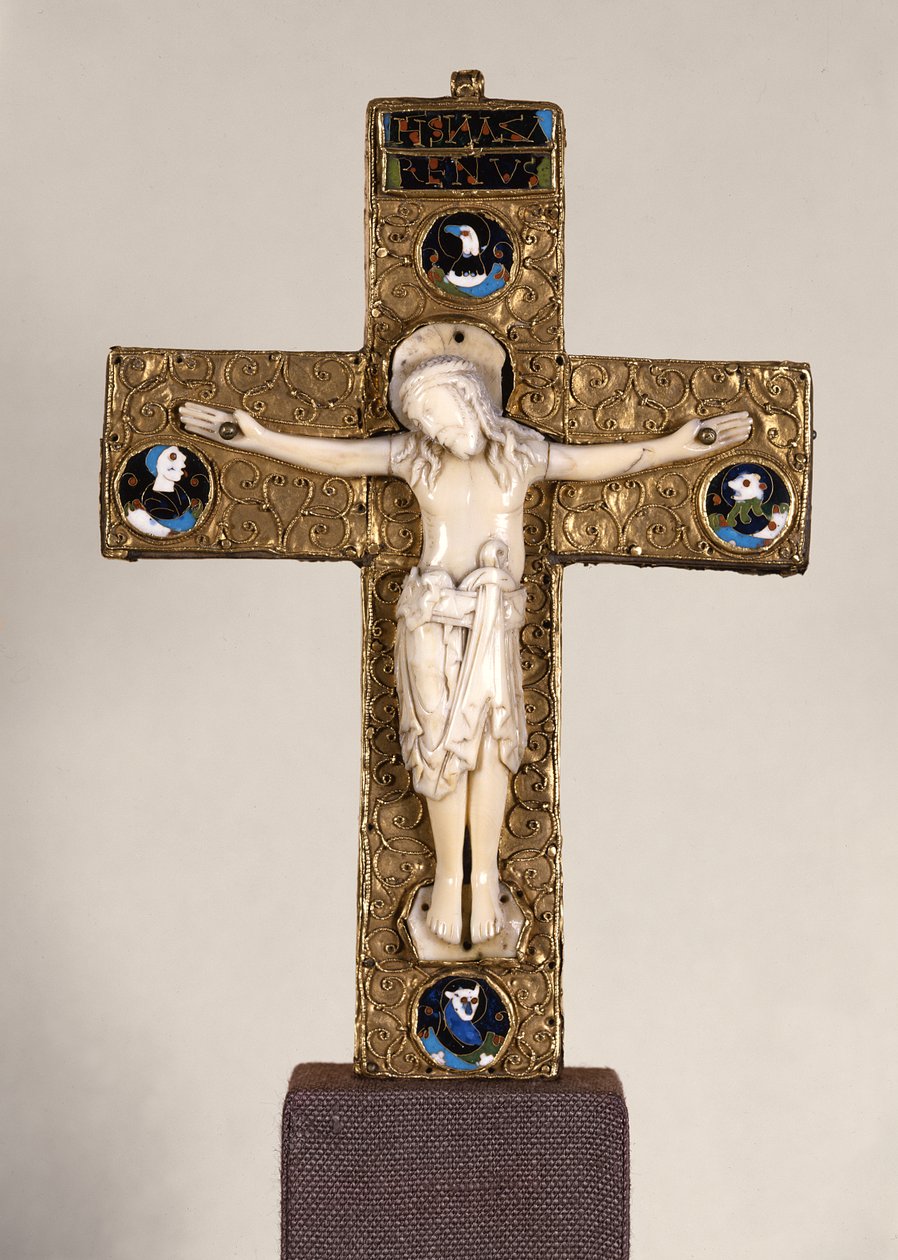 Saxon Crucifix，Anglo-Saxon，c.1000（象牙和金） 作者 英语学校