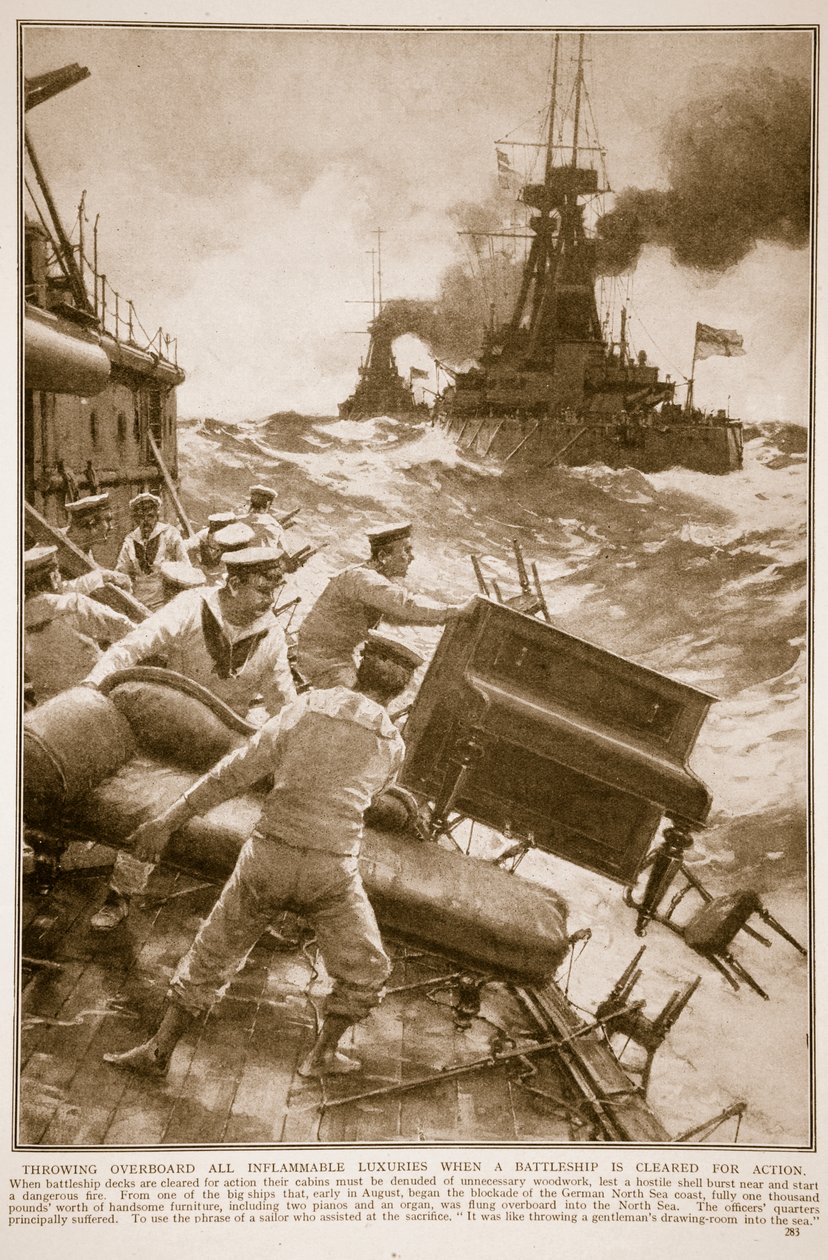 当一艘战舰被清除行动时，扔掉所有易燃的奢侈品，1914-19 作者 英语学校
