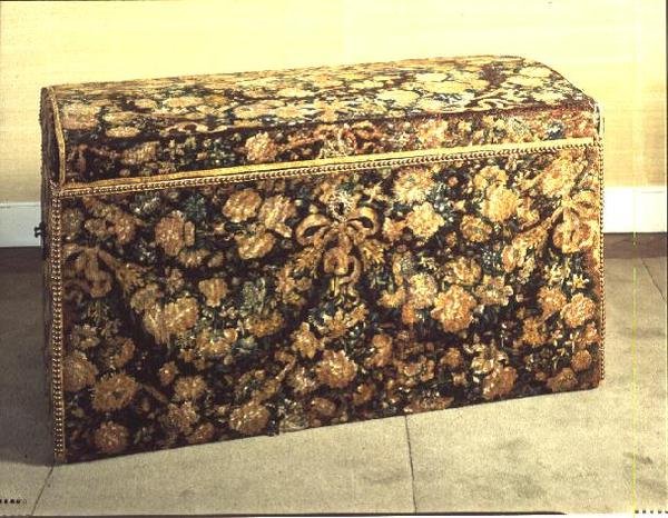 亨利三世的保险箱，绣花，1590（纺织品） 作者 英语学校英语学校